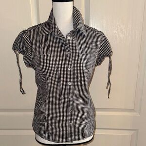 TOMMY HILFIGER - Black and White Gingham Button-Down Shirt